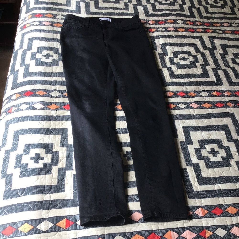 Anne Taylor Curvy Skinny Black Jeans